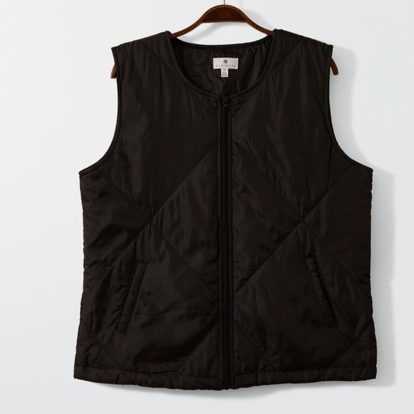 Socialite Quilted Vest - BRAND NEW! - Picture 5 of 5